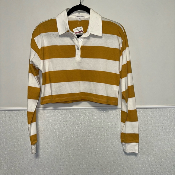 NWT! Women's Love On A Hanger Long Sleeve XS 
Mustard Yellow White New crop top - Picture 1 of 11